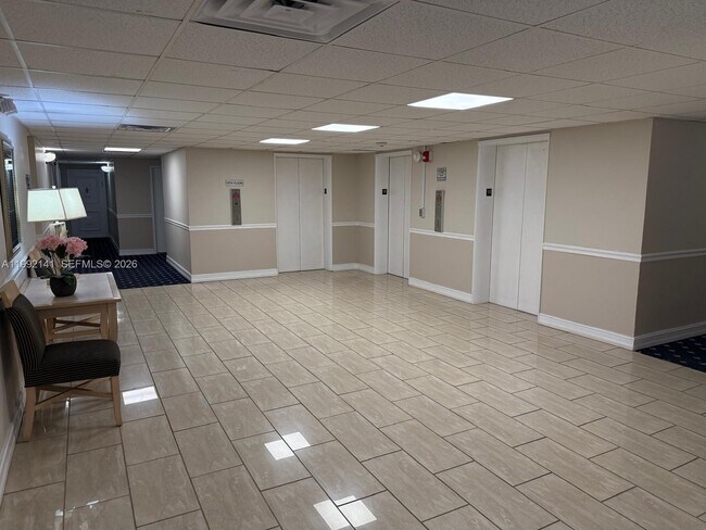 Photo - 5005 Collins Ave Unit 1525