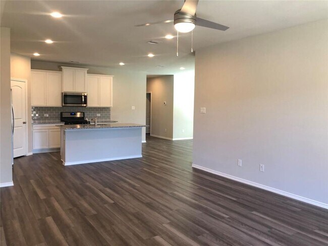 Photo - Fabulous home in a beautiful GATED MASTER PLANNED COMMUNITY