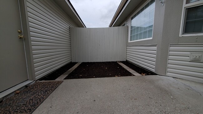 Photo - 209 E 18th Ave Unit #32