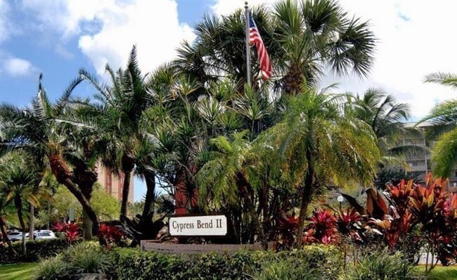 Photo - 2214 S Cypress Bend Dr Unit 208