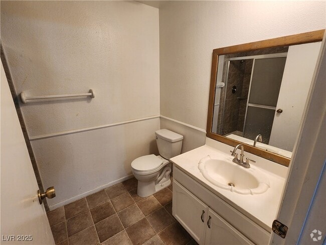 Building Photo - 6627 W Tropicana Ave Unit 201 Rental
