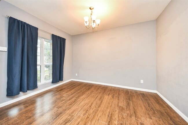 Photo - 2662 Magnolia Fair Way