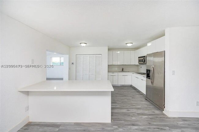 11950 SW 182nd Terrace