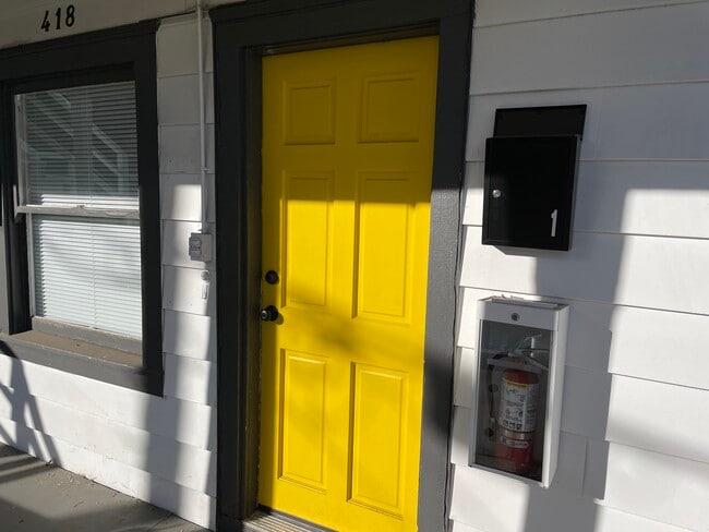 Photo - 418 W Main St Unit 2