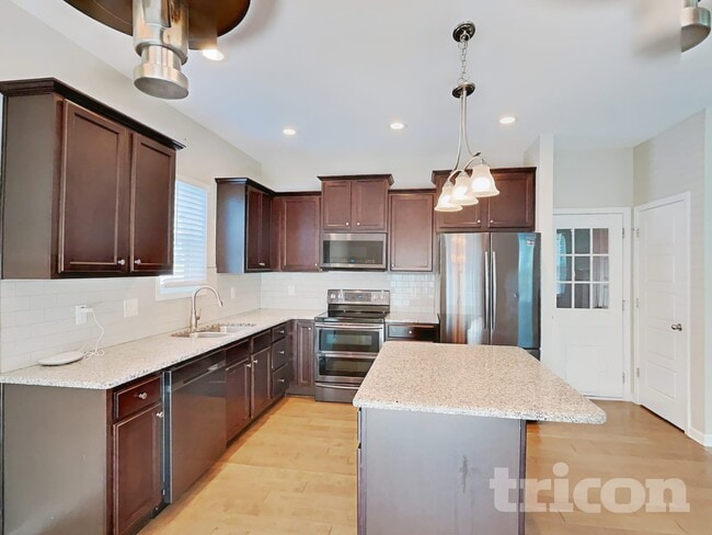 Photo - 81 W Lumber Ct