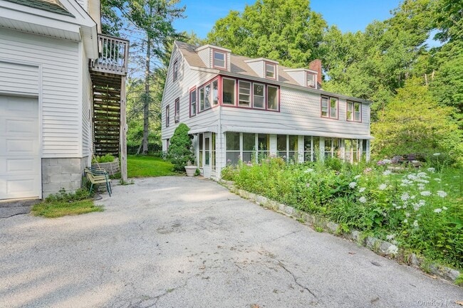 Photo - 2 Greene Rd
