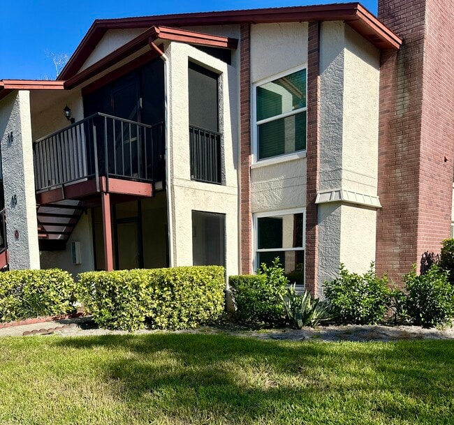 Building Photo - 3455 Countryside Blvd Unit 15