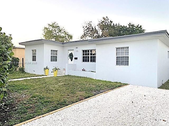 Building Photo - 3 bedroom in Miami FL 33161 Rental