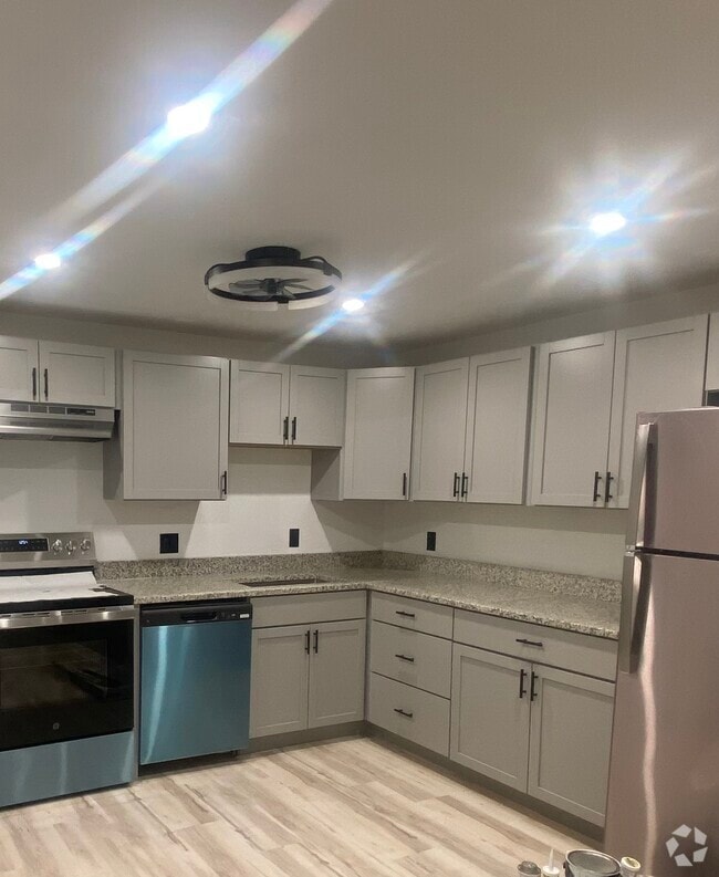 Building Photo - 2200 White Cedar Blvd Unit 2200 Rental