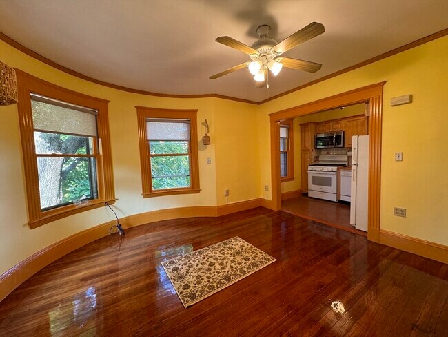 Photo - 590 Cambridge St Unit 2