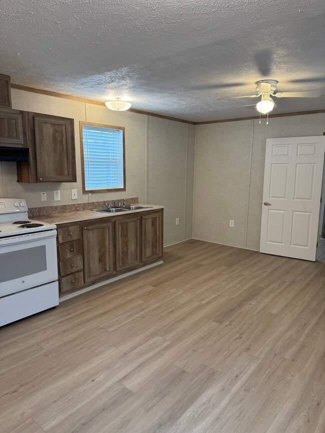 Photo - 3621 County Rd 161