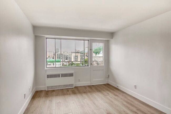 Photo - 3460 Rue Durocher Unité 506