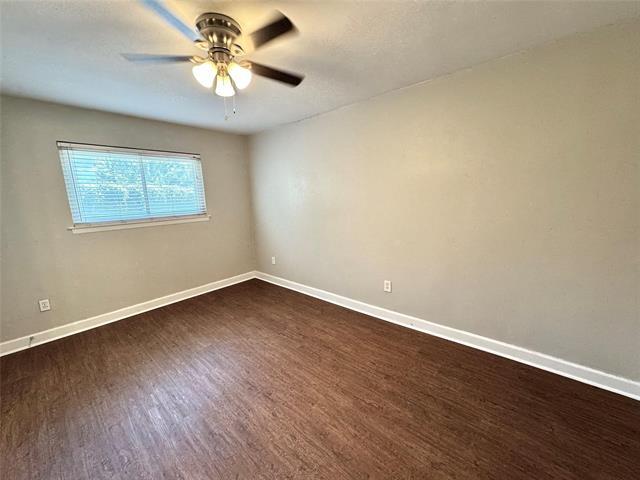 Photo - 4023 N Hall St Unit 102