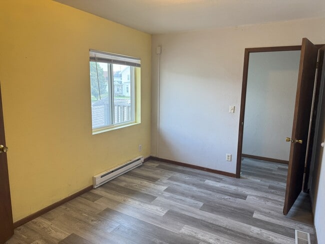 Photo - 428 Chippewa St