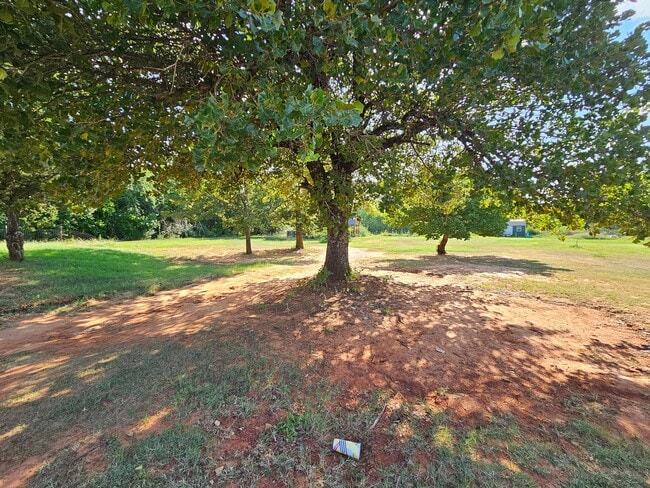Photo - 21387 Fir Ln