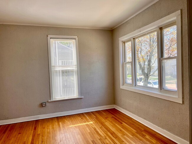 740 Belleforte Ave Unit 1