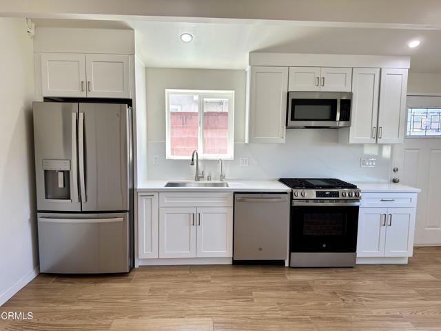 10942 Nassau Ave