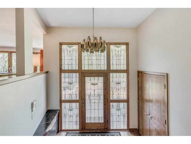 Photo - 400 Natchez Ave N