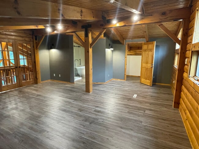 Photo - 29558 Whispering Pines Rd