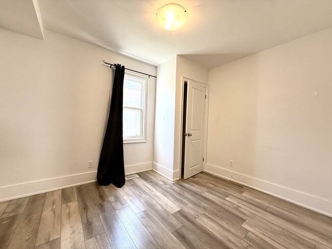 Photo - 27 Jones Ln
