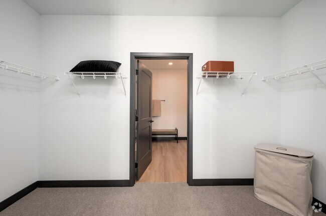 Monon - 2BR, 2BA - 1,252SF - Primary Closet