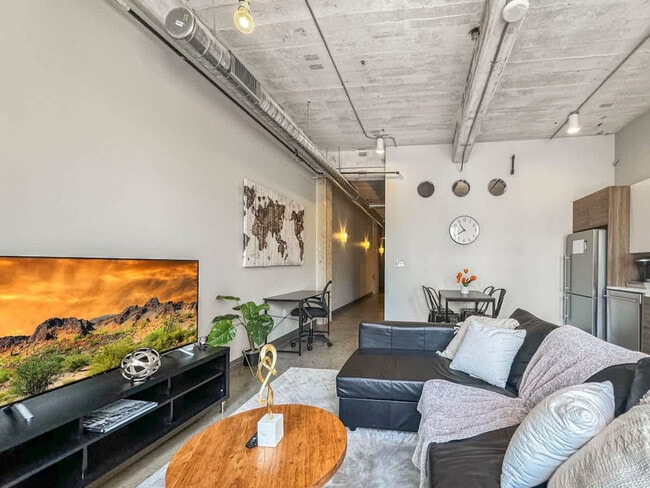 Photo - 555 Evergreen St Unidad ID1055872P