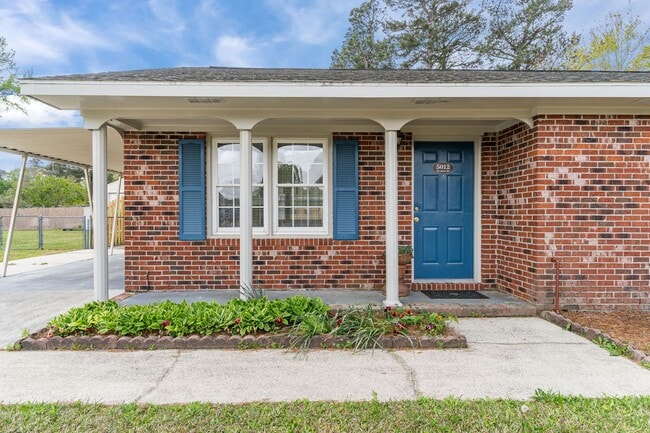 Photo - Pet-Friendly | Large Fenced Yard in North Wilmington