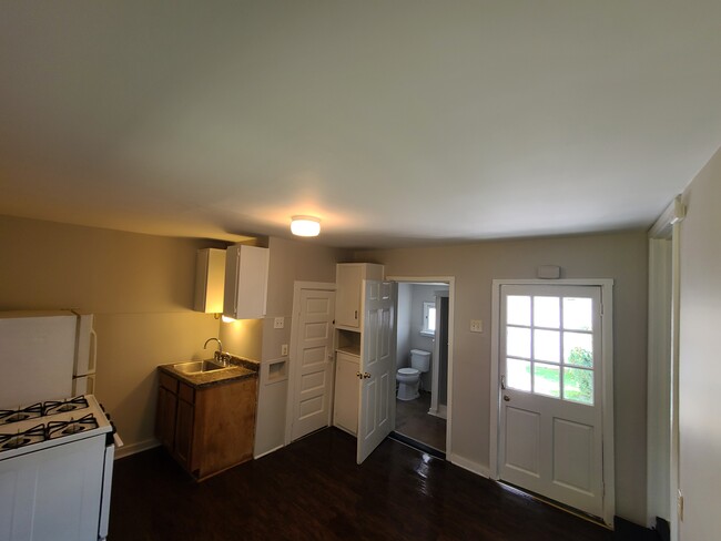 Photo - 119 E 10th St Apartments Unit 2