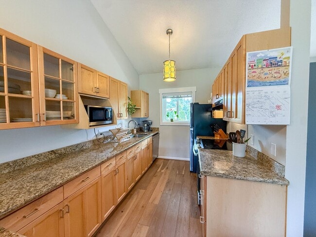 Photo - 630 5th Ave S Unit 208