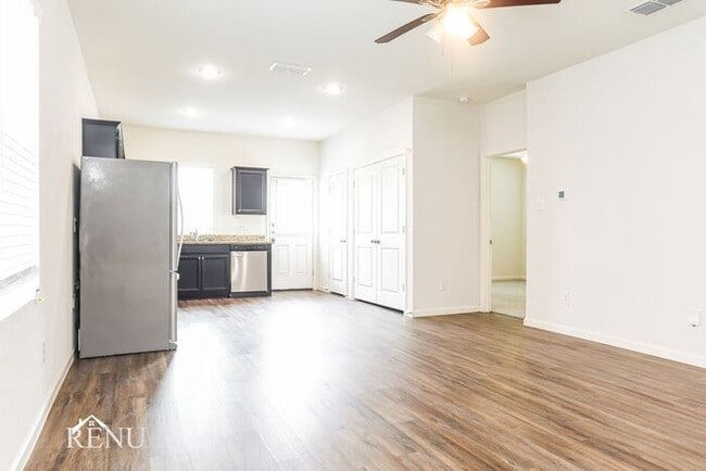 Photo - 6034 Mojave Dr