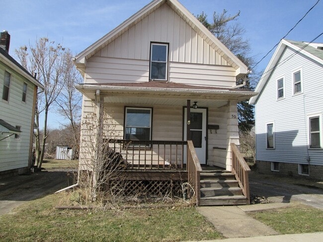 Building Photo - 32 Stambaugh St Rental