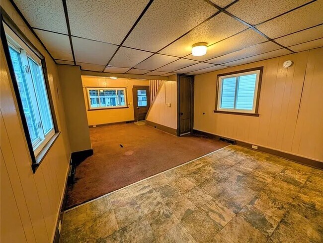 Photo - 407 Mitchell Ave