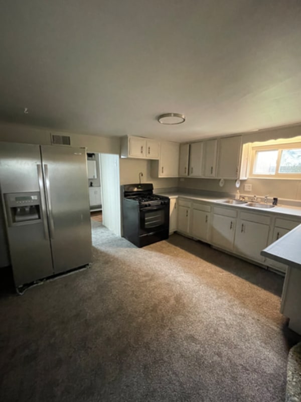 Photo - 1247 Leishman Ave