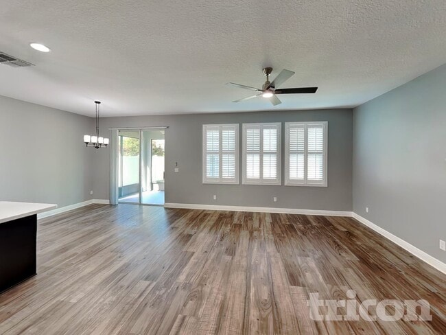Photo - 1842 Castleton Dr