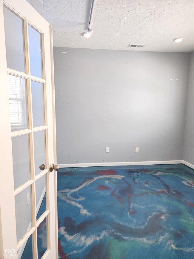 Photo - 5817 Flat Hill Dr