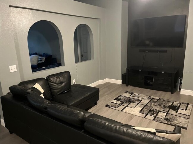 Building Photo - 868 Vanderbilt Dr Rental