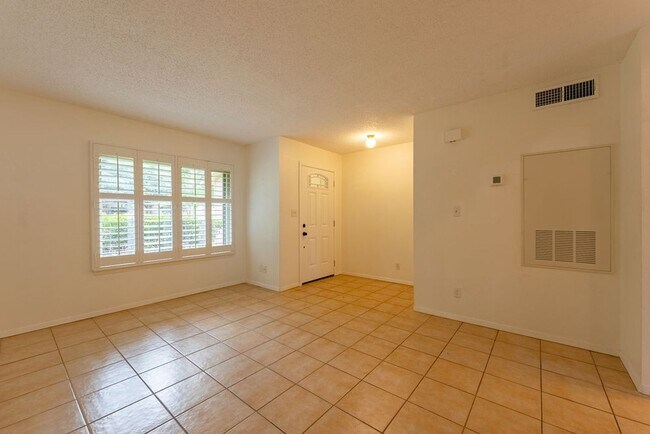 Photo - 9604 Blue Creek Ln