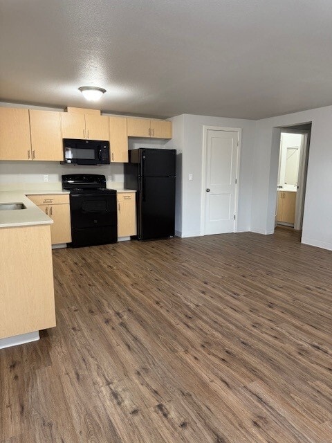 Photo - 8792 Umatilla St NE