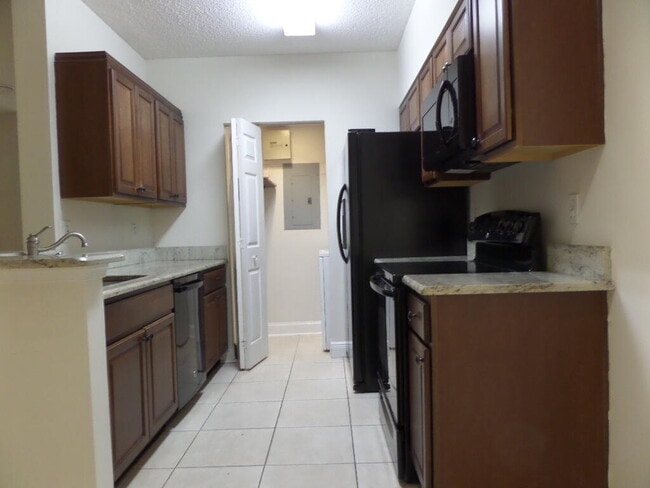 Photo - 10276 Fox Trail Rd S Unit 106