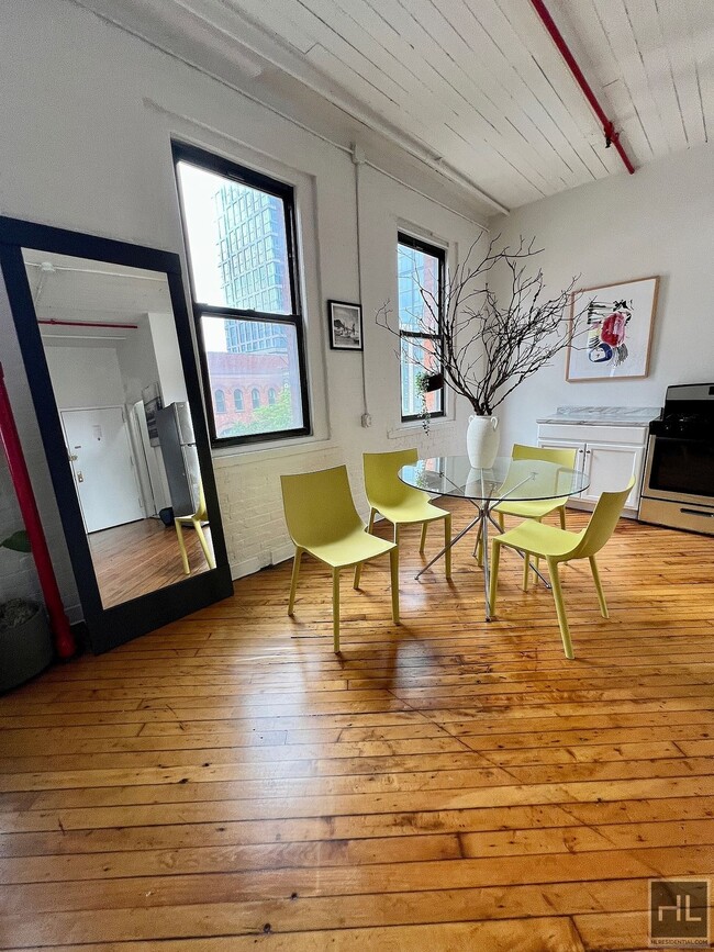 Clock Tower Industrial Loft Studio w/ Pool, Sauna, Rooftop Greenhouse & More Near South Bronx Wat...