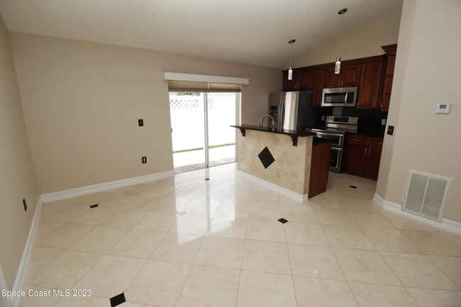 Photo - 2729 Maderia Cir