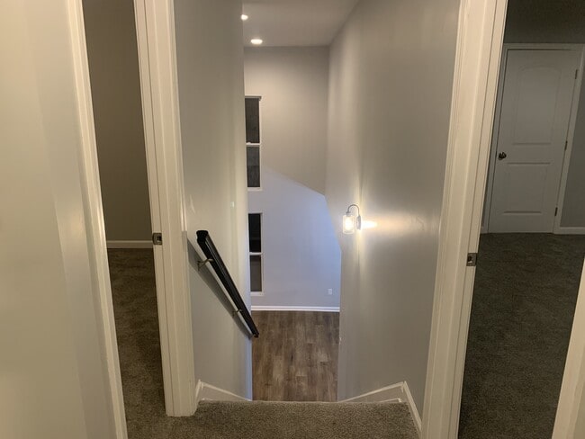 Photo - 924 Chapman Cir