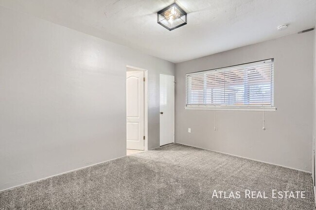 Photo - 1620 Phoenix Ct