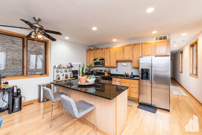 Photo - 1401 N Artesian Ave Unit 1