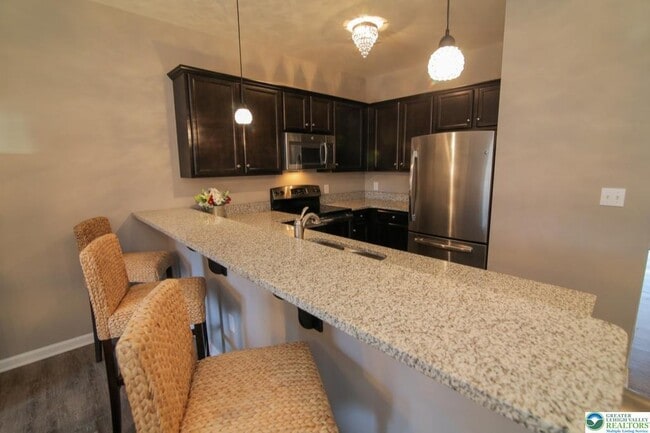 Photo - 617 Linden St