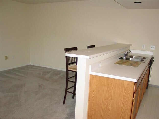Photo - 1225 W Prospect Rd