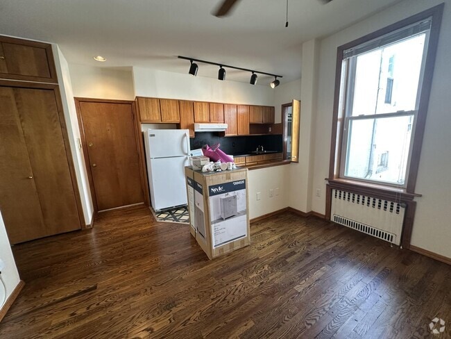 Building Photo - 317 80th St Unit 1F Rental