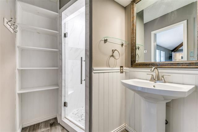 Photo - 6629 Sawmill Rd