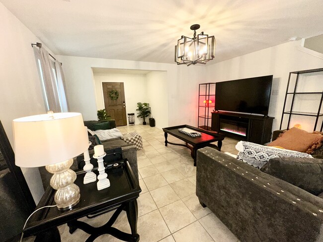 Photo - 25323 Queens Causeway Ln