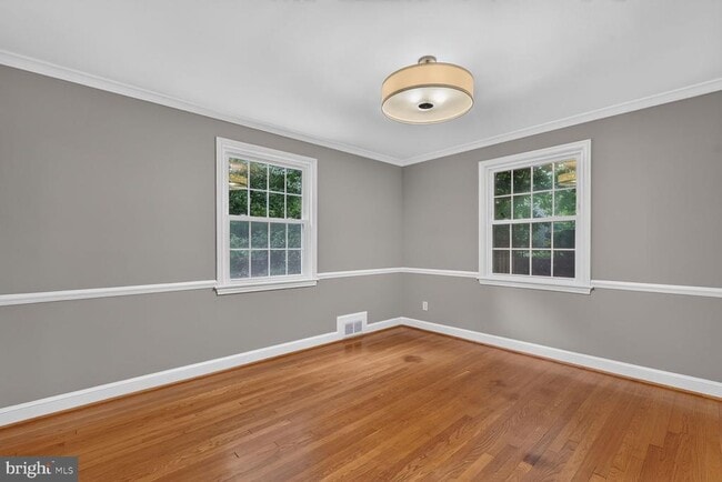Photo - 7215 Rollingwood Dr